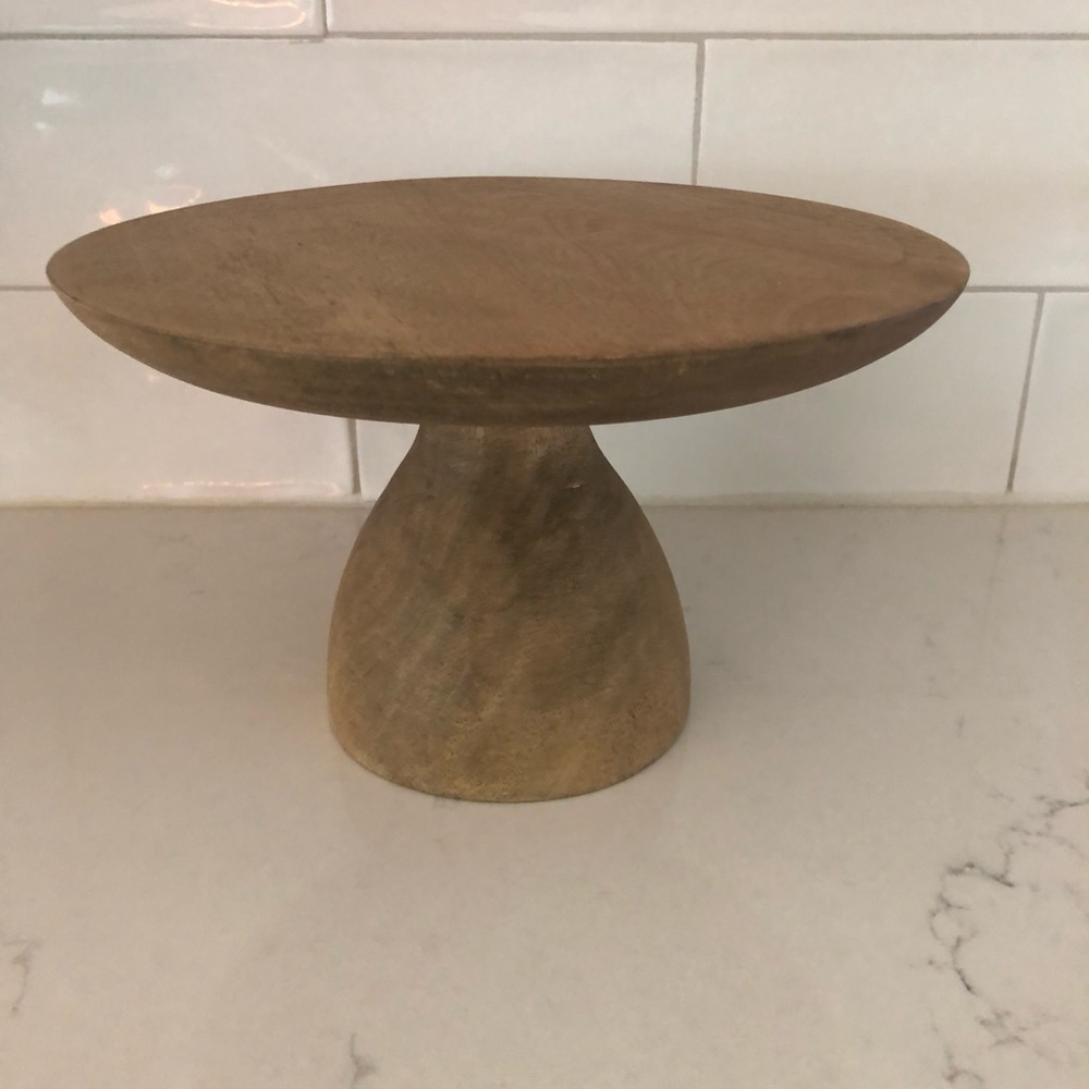 Hearth & Hand Short Short Cake Stand